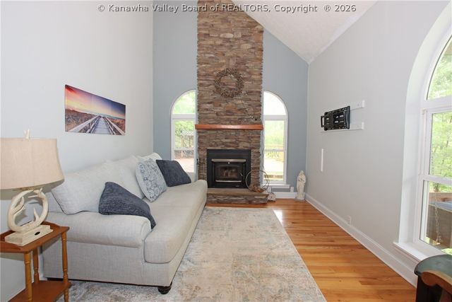 9 Wyman Drive, Charleston, WV 25312