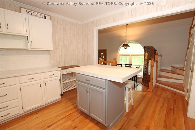 9 Wyman Drive, Charleston, WV 25312