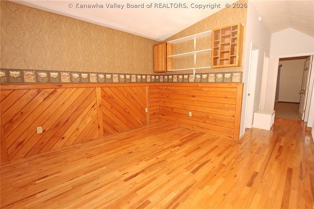 9 Wyman Drive, Charleston, WV 25312