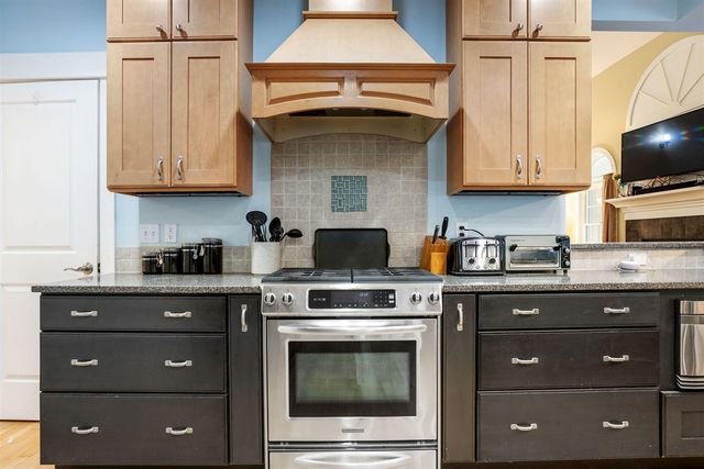 7409 Mitchell Court, South Haven, MI 49090