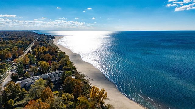 7409 Mitchell Court, South Haven, MI 49090