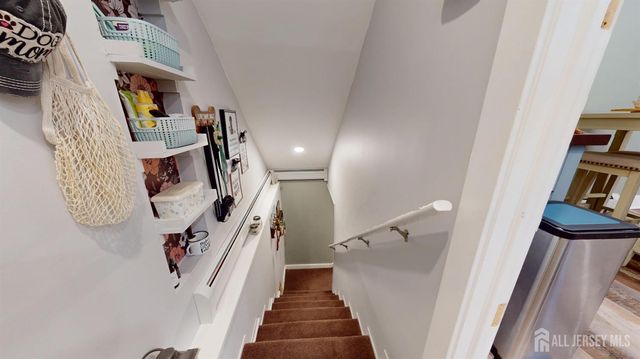 40 E Sherman Street, Monroe, NJ 08831