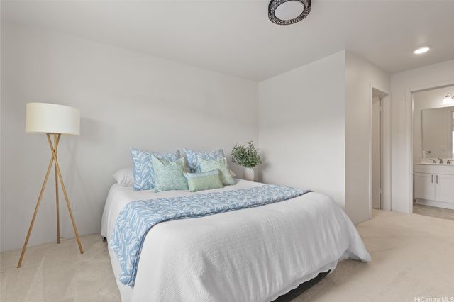 91-3633 Kauluakoko Street 609, Ewa Beach, HI 96706
