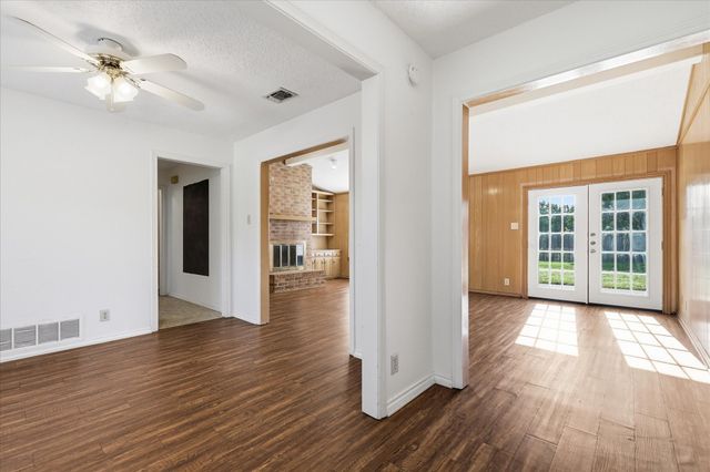 1815 Wisteria Street, Denton, TX 76205