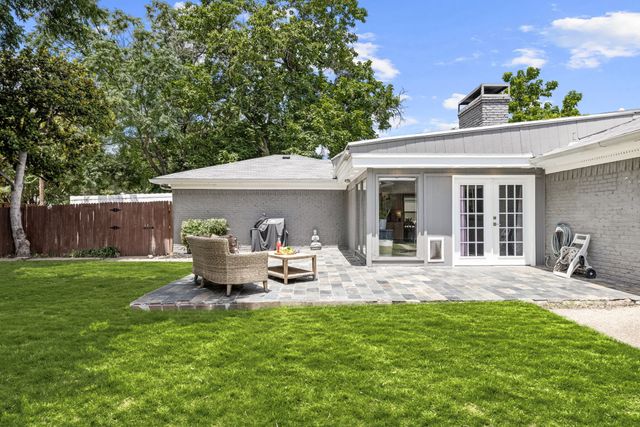 3236 Merrell Road, Dallas, TX 75229