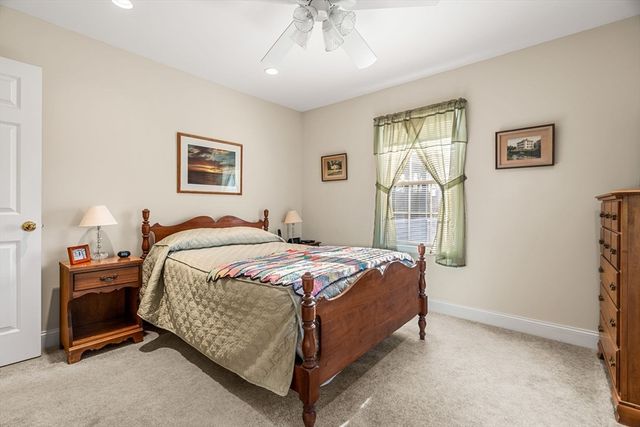 28 Van Norden Rd, Woburn, MA 01801