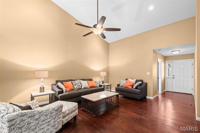 3072 Arbor Station Court, Ballwin, MO 63021