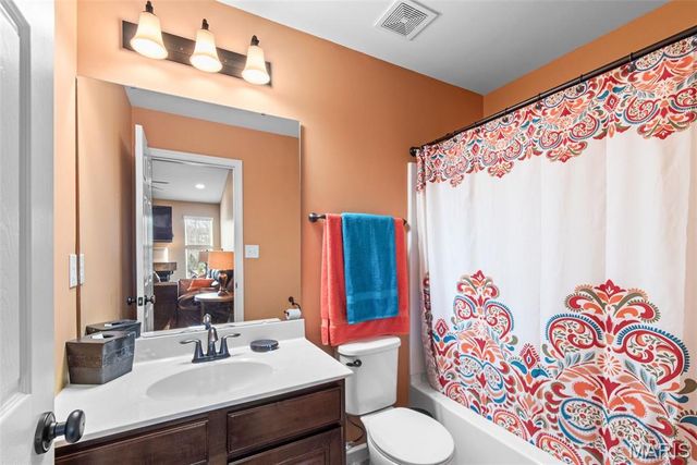 3072 Arbor Station Court, Ballwin, MO 63021