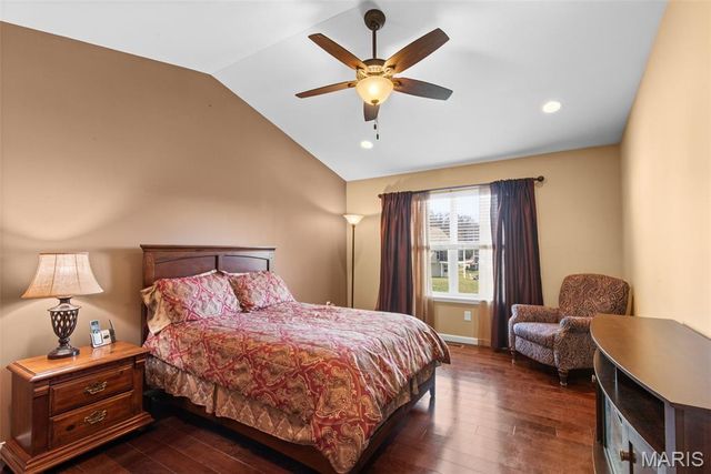 3072 Arbor Station Court, Ballwin, MO 63021