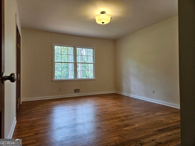 29 Jef Road, Statesboro, GA 30458