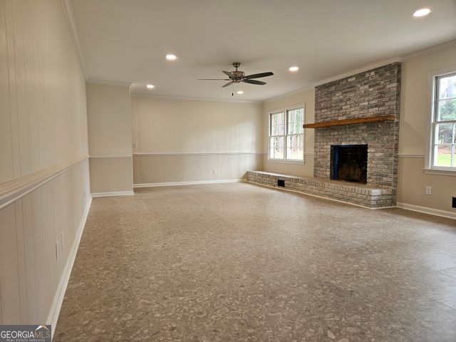 29 Jef Road, Statesboro, GA 30458