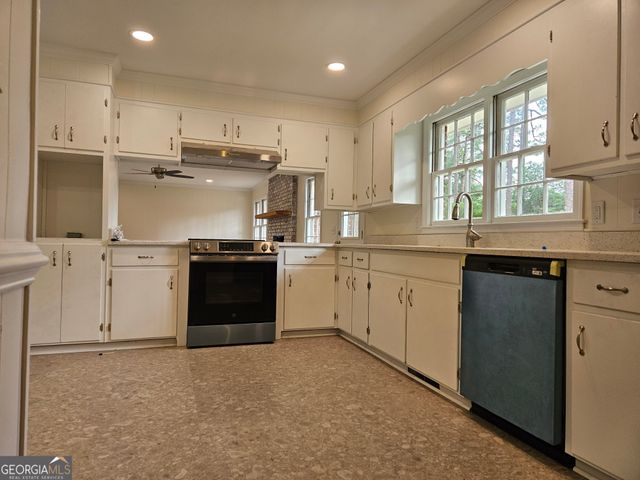 29 Jef Road, Statesboro, GA 30458