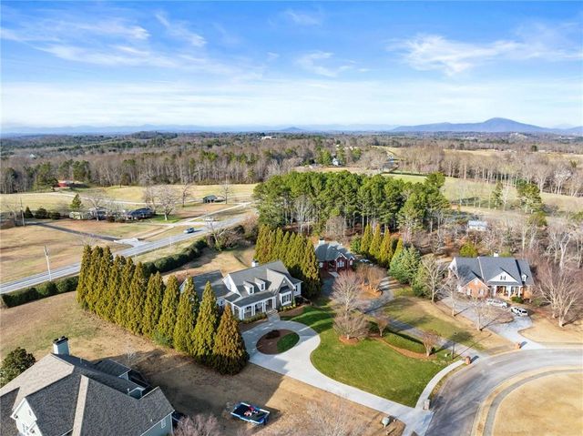 4529 Montclair Circle, Gainesville, GA 30506