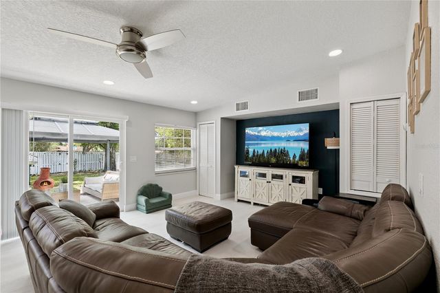 103 SPANISH OAK LANE, Apopka, FL 32703