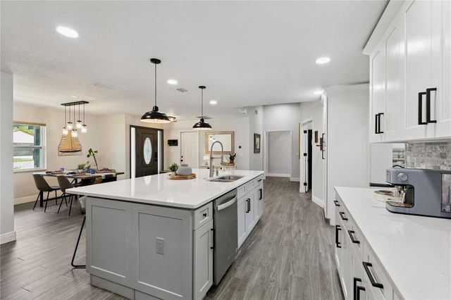 103 SPANISH OAK LANE, Apopka, FL 32703