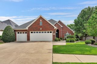 9909 Grandview Drive, Denton, TX 76207