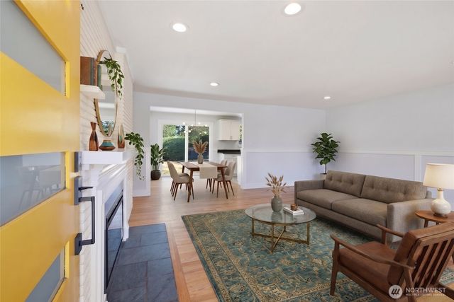 4634 S Gazelle Street, Seattle, WA 98118