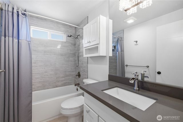 4634 S Gazelle Street, Seattle, WA 98118