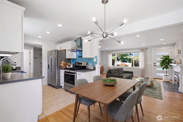 4634 S Gazelle Street, Seattle, WA 98118