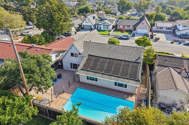716 Fairlane Avenue, Santa Clara, CA 95051
