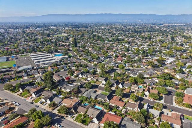 716 Fairlane Avenue, Santa Clara, CA 95051