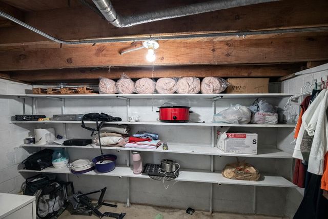 2619 Riverside Drive, Lake Station, IN 46405