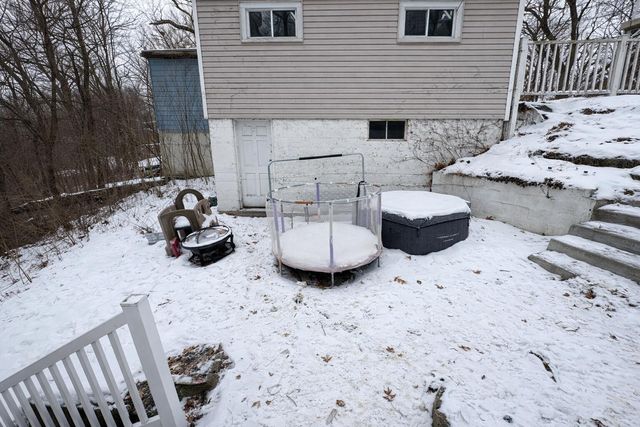 2619 Riverside Drive, Lake Station, IN 46405