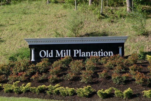 7429 Old Mill Plantation DR, Roanoke, VA 24018