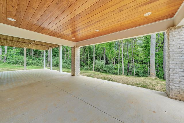 7429 Old Mill Plantation DR, Roanoke, VA 24018
