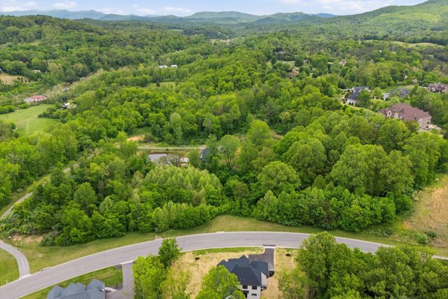 7429 Old Mill Plantation DR, Roanoke, VA 24018