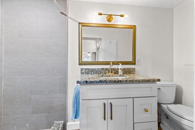 2013 S HOLLY AVENUE, Sanford, FL 32771