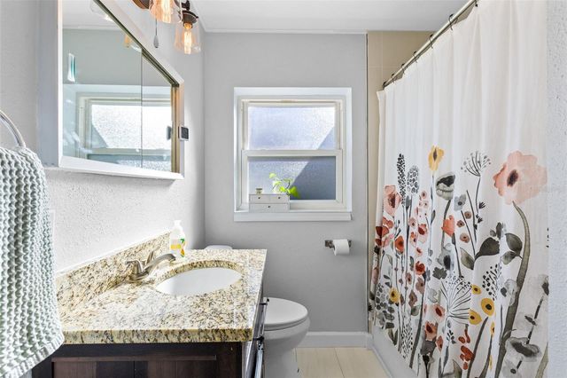 2013 S HOLLY AVENUE, Sanford, FL 32771