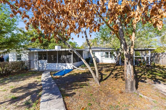 2013 S HOLLY AVENUE, Sanford, FL 32771