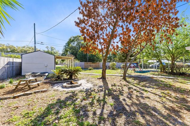 2013 S HOLLY AVENUE, Sanford, FL 32771