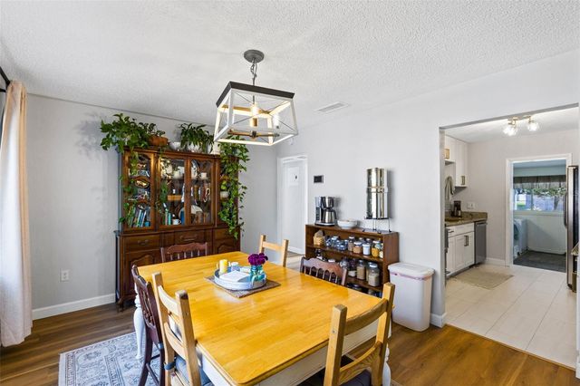 2013 S HOLLY AVENUE, Sanford, FL 32771