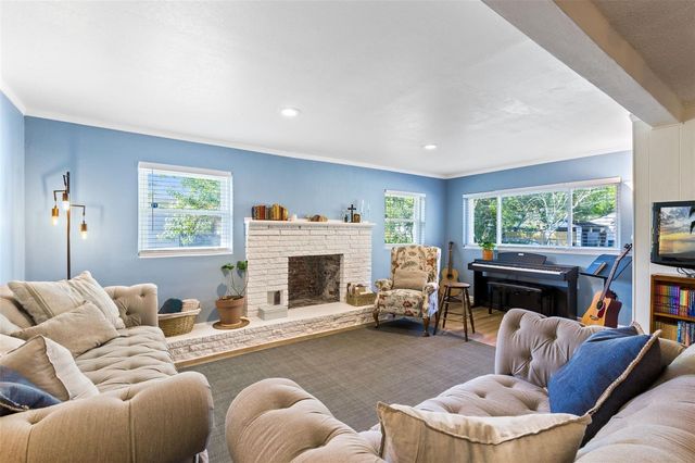 2013 S HOLLY AVENUE, Sanford, FL 32771