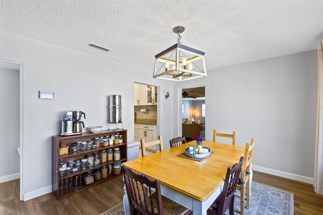 2013 S HOLLY AVENUE, Sanford, FL 32771