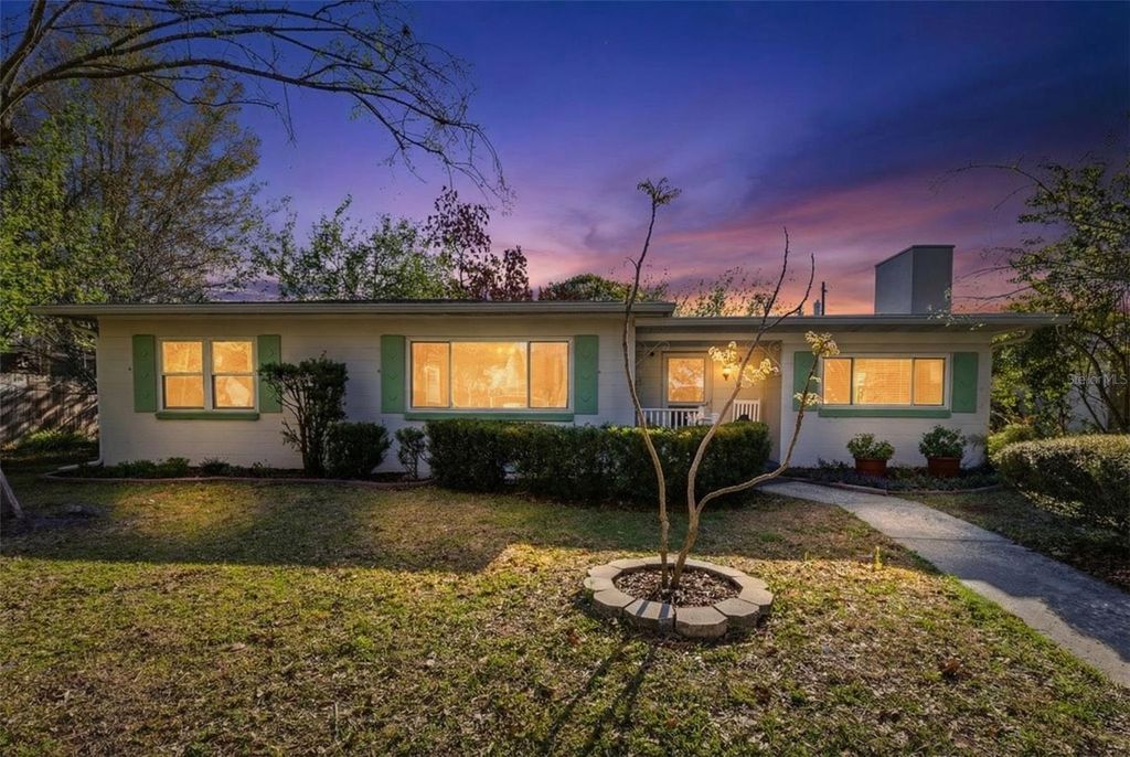 2013 S HOLLY AVENUE, Sanford, FL 32771