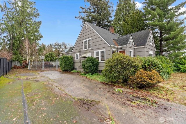 6311 Pacific Avenue, Tacoma, WA 98408