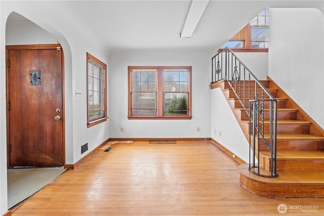 6311 Pacific Avenue, Tacoma, WA 98408