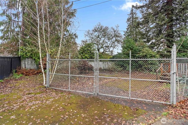 6311 Pacific Avenue, Tacoma, WA 98408