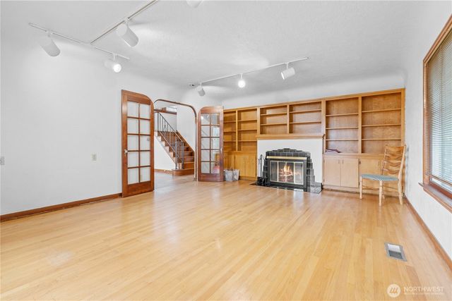 6311 Pacific Avenue, Tacoma, WA 98408