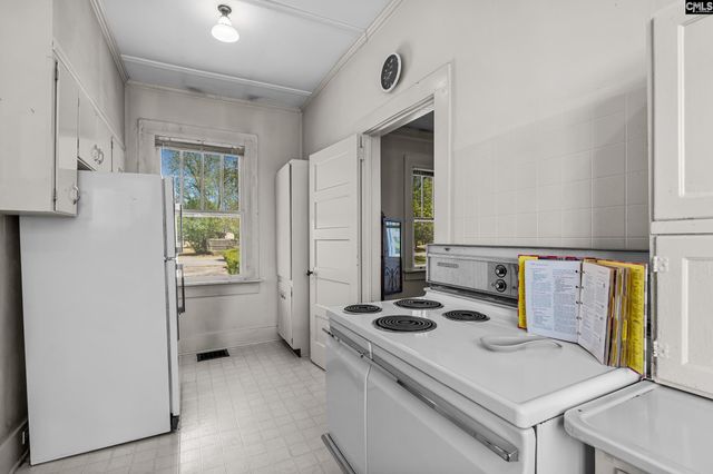 311 Camelia Street, North, SC 29112