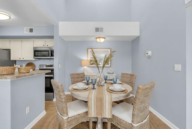 1481 Center Street Ext Apt 504, Mount Pleasant, SC 29464