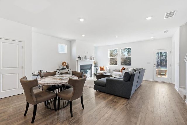 1290 Windance Lake Drive, Loganville, GA 30052