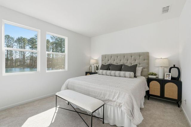 1290 Windance Lake Drive, Loganville, GA 30052