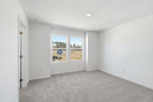 1290 Windance Lake Drive, Loganville, GA 30052