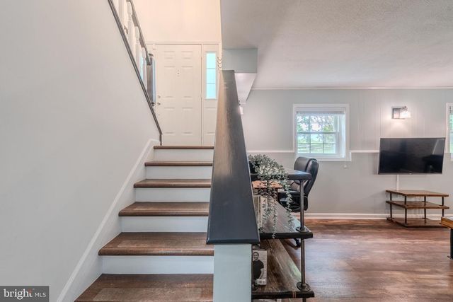 2901 5TH ST, Owings, MD 20736