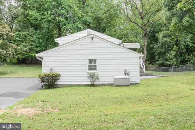 2901 5TH ST, Owings, MD 20736