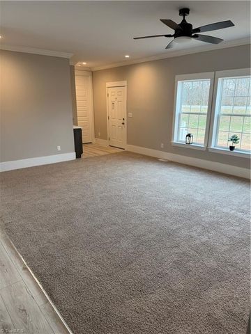 1824 N Oak Ridge Church Road, Yadkinville, NC 27011